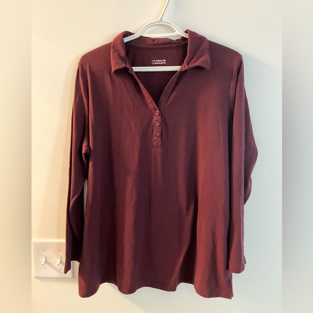 Women's Collared Shirt (The
Curve Tee) - Size 1X